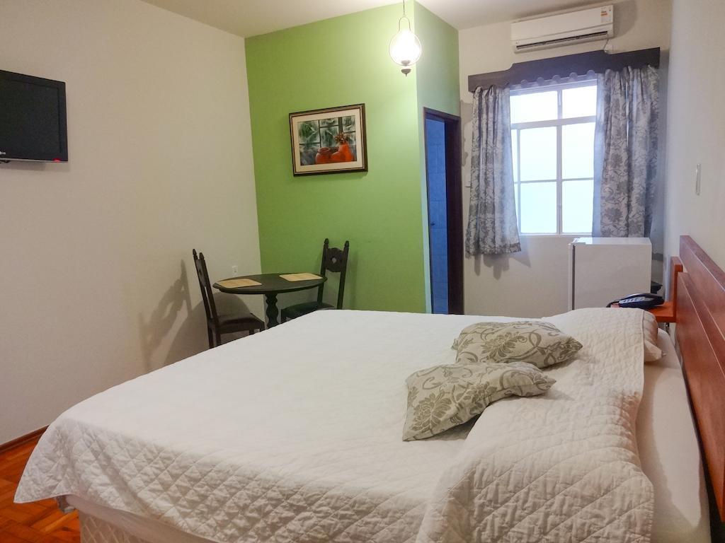 Hotel Colonial De Лорена Екстер'єр фото